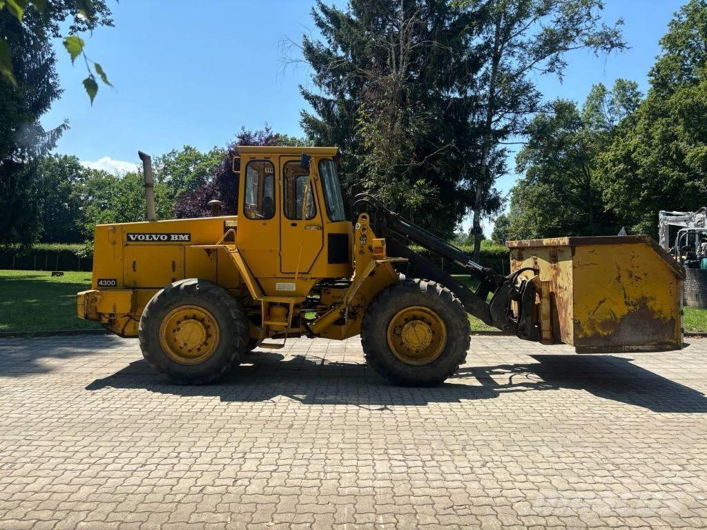Volvo BM 4300 Utovarivači na točkove