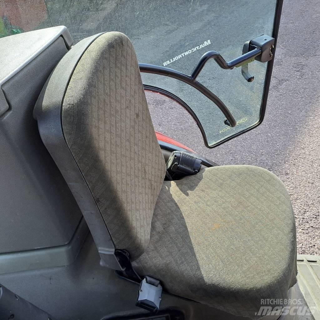 CASE 140 MAXXUM Traktori