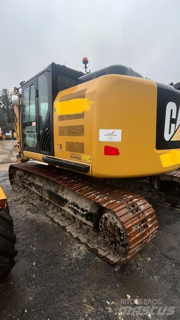 CAT 320 EL Bageri guseničari