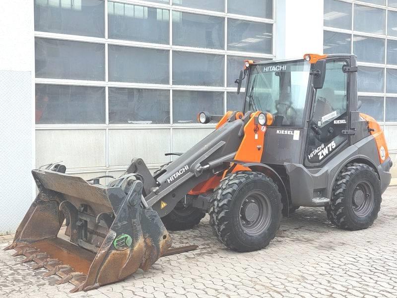 Hitachi ZW 75-6 Skid steer mini utovarivači