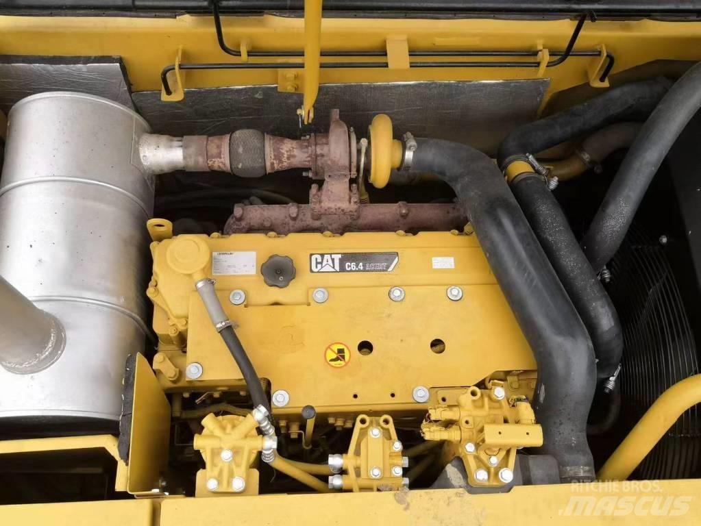 CAT 320 D Bageri guseničari