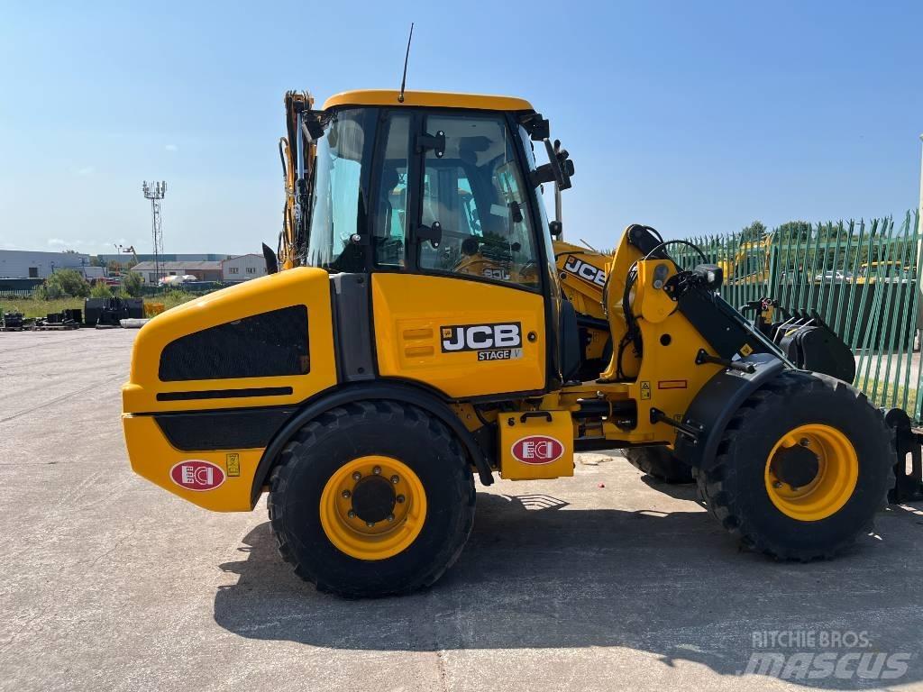 JCB 407 agri demo Traktori