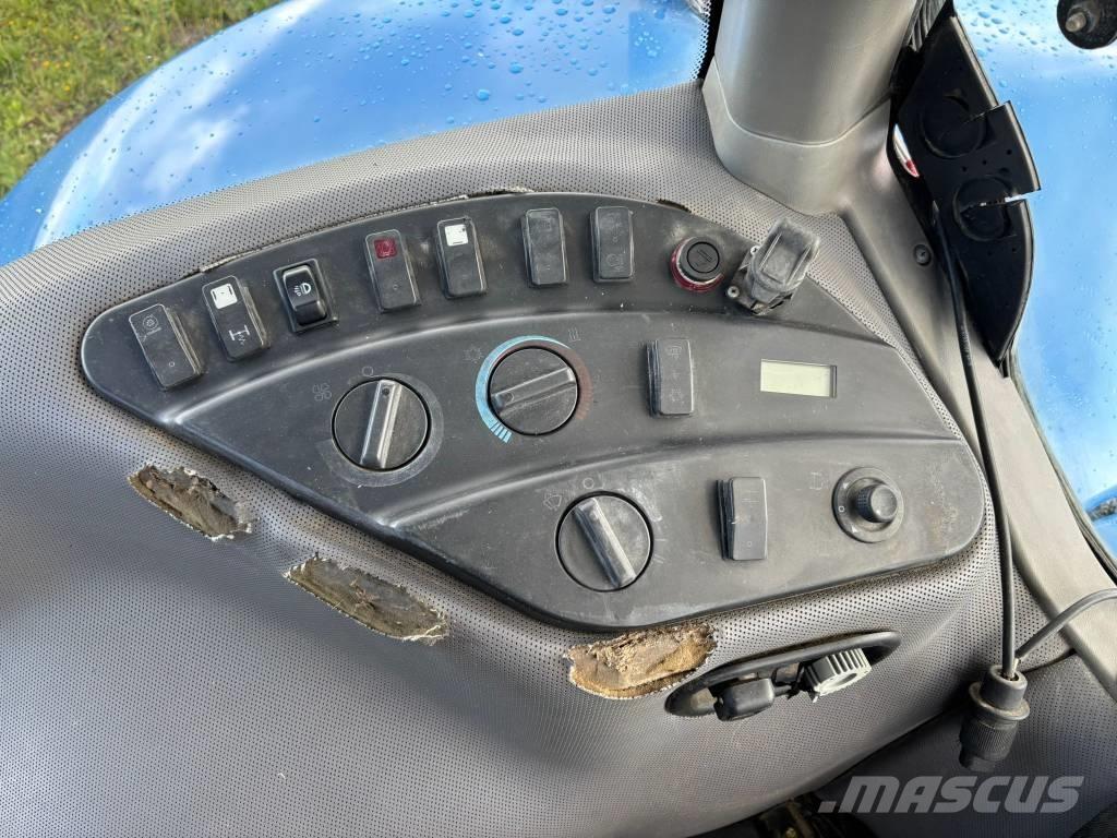New Holland TG 285 Traktori