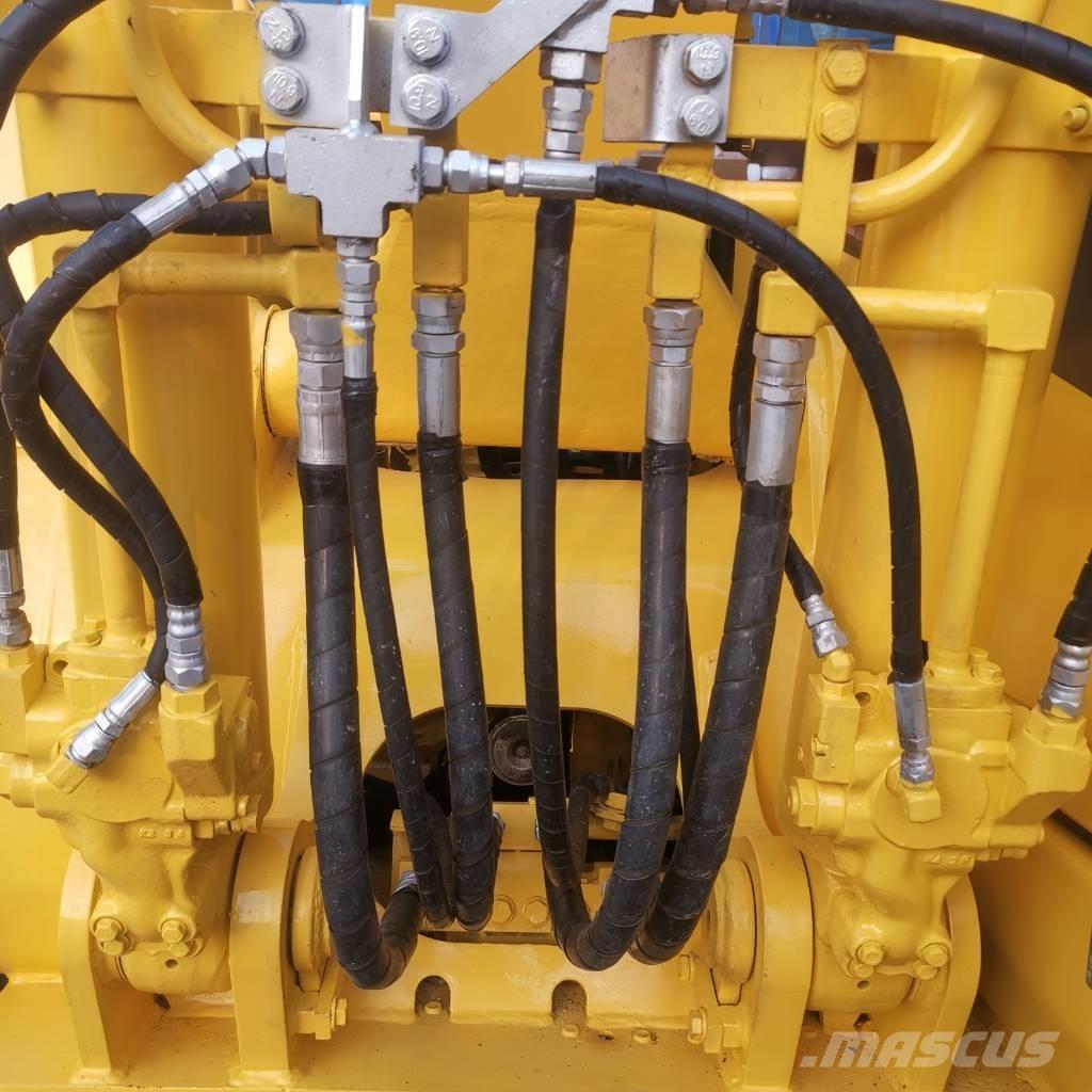 Komatsu PC 130 Bageri guseničari