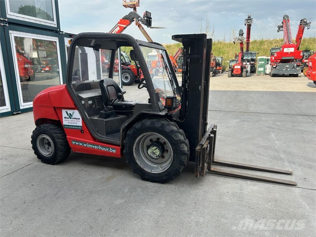 Manitou MH25-4 Vanterenski viljuškar