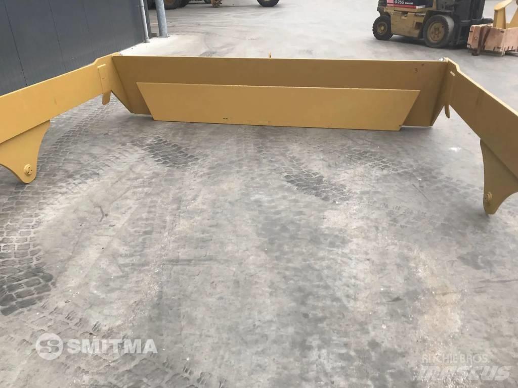 Volvo A45G Tailgates