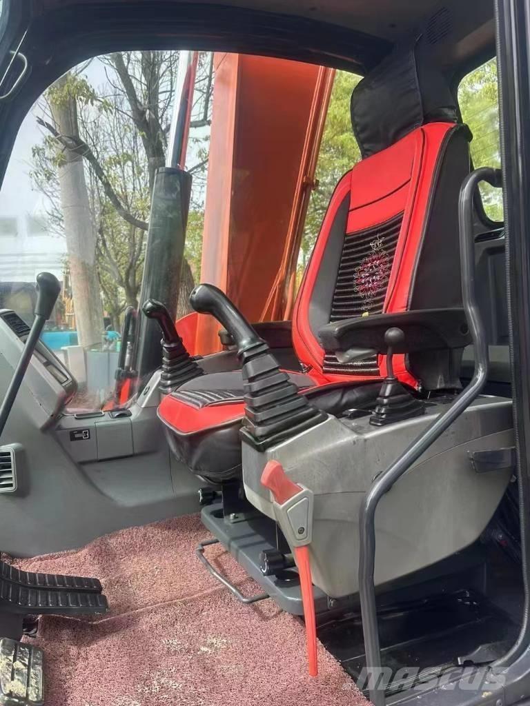 Doosan DX 75LC-9 C Mini bageri < 7t