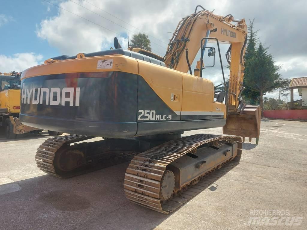 Hyundai R 250 -9 Bageri guseničari