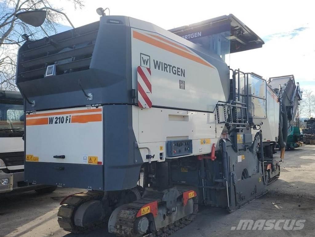 Wirtgen W210 FI Mašine za betonsku galanteriju