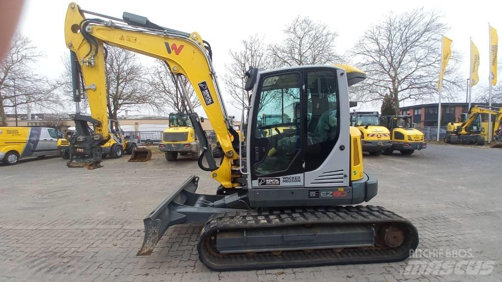 Wacker Neuson EZ80 Bageri guseničari