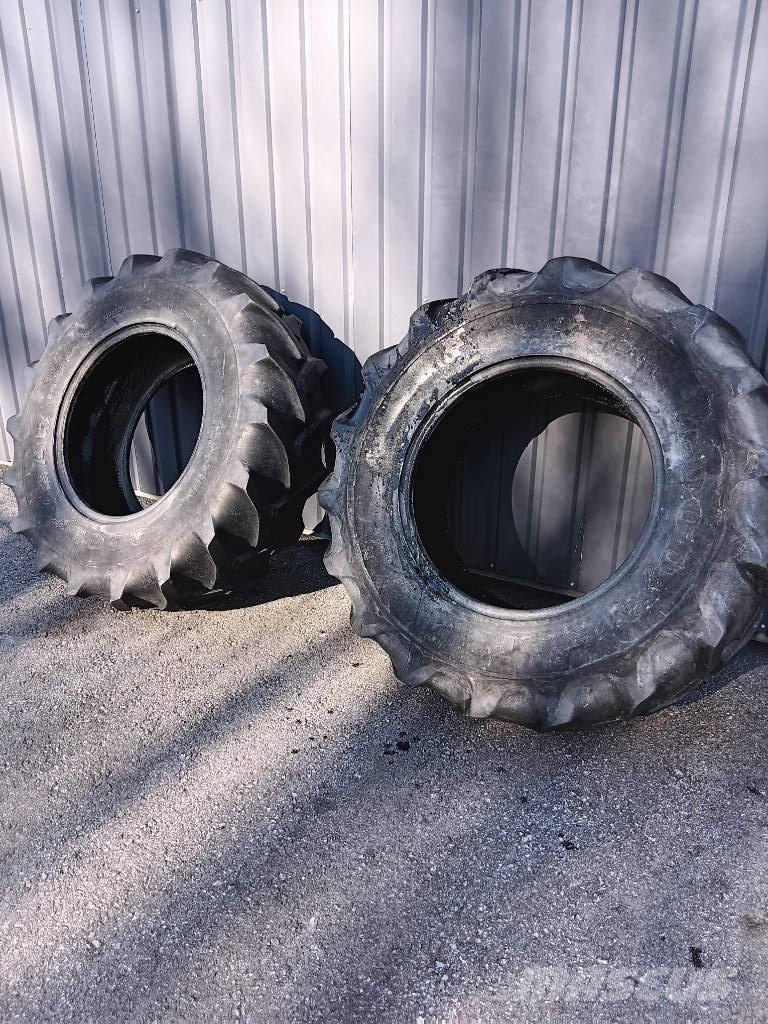 Goodyear 14.9R24 Gume, točkovi i felne