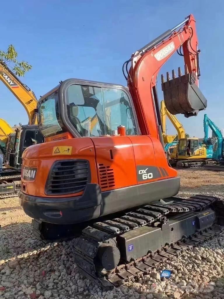 Doosan DX 60-9 Mini bageri < 7t