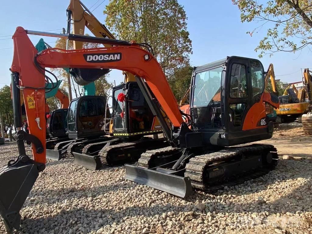 Doosan DX 60-9 Mini bageri < 7t