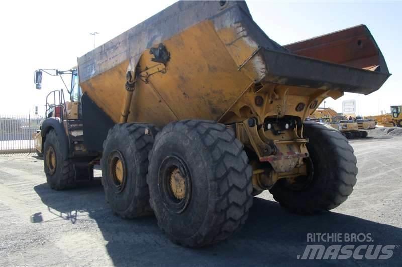 Bell B40E Zglobni damperi
