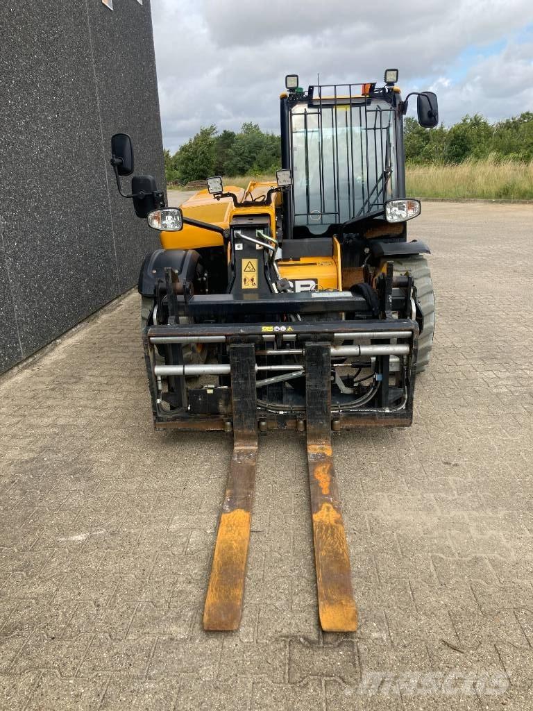 JCB 525-60 E Teleskopski viljuškari