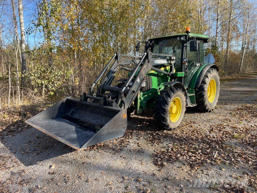 John Deere 5720 Traktori