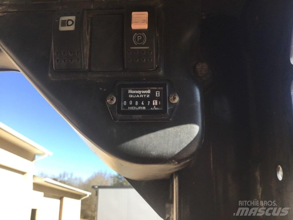 Takeuchi TS60V Skid steer mini utovarivači