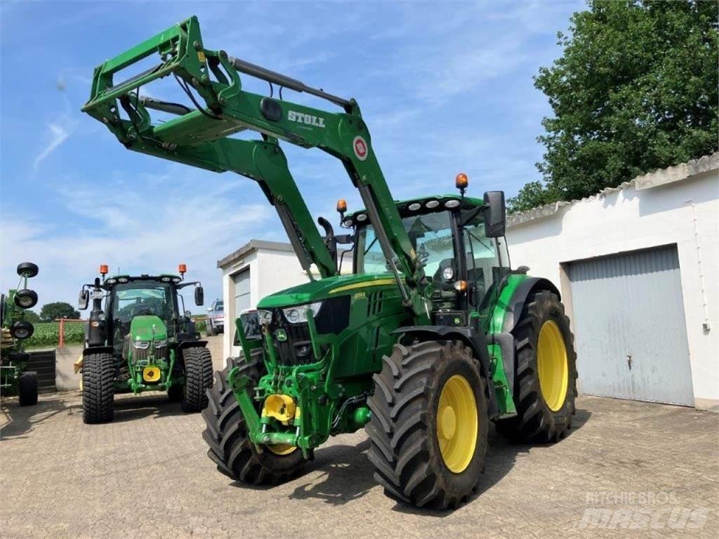 John Deere 6155R Traktori