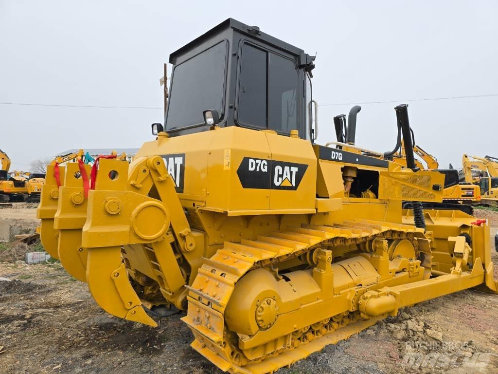 CAT D 7 G Buldožeri guseničari