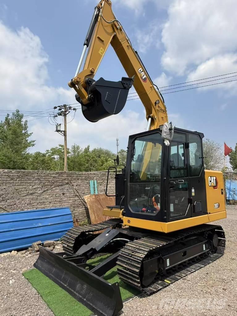 CAT 307 Bageri guseničari