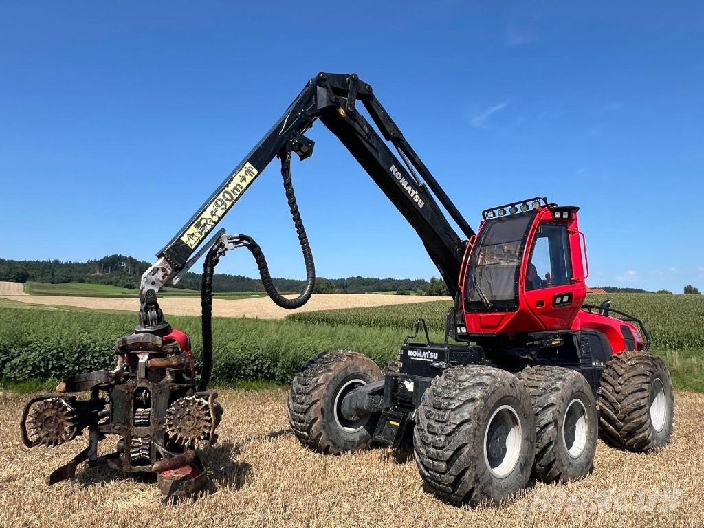 Komatsu 951 Harversteri