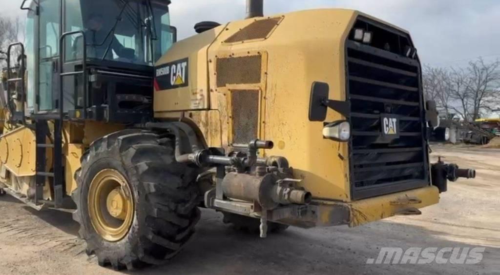 CAT RM 500 Mašine za reciklažu asfalta
