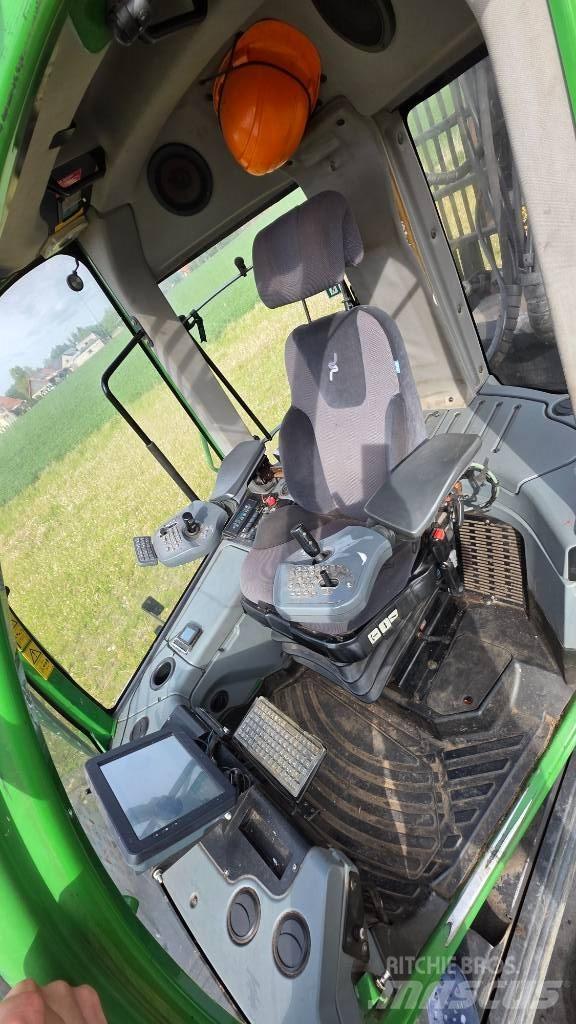 John Deere 1210 E Forvarderi