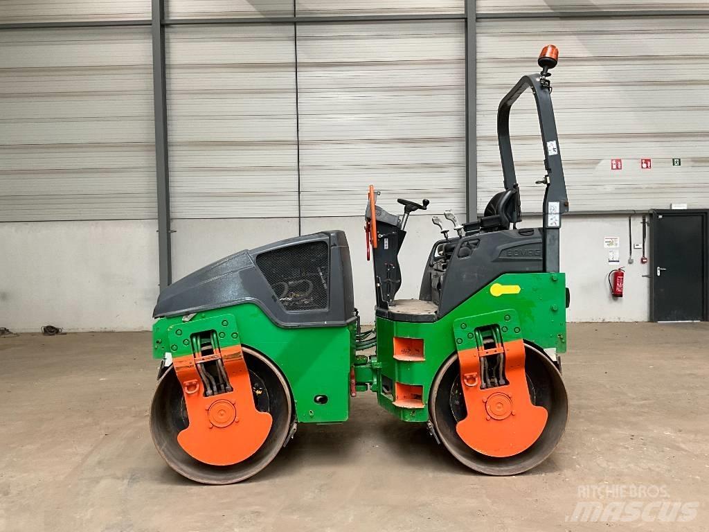 Bomag BW 135 AD-5 Valjci sa duplim bubnjem