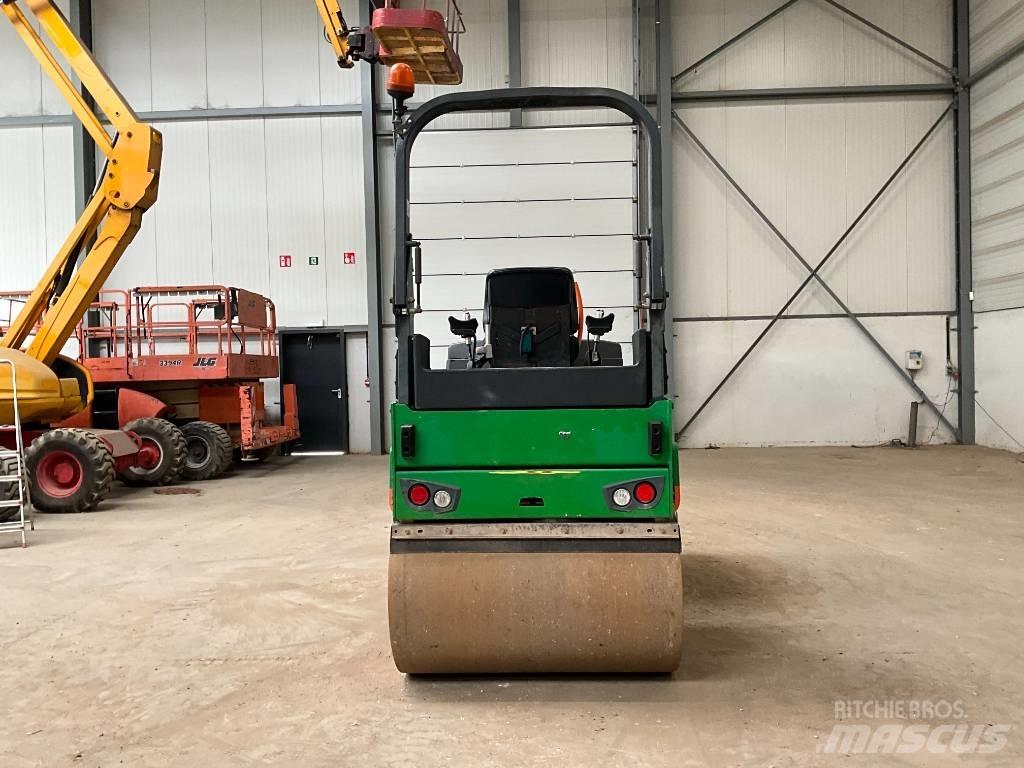 Bomag BW 135 AD-5 Valjci sa duplim bubnjem