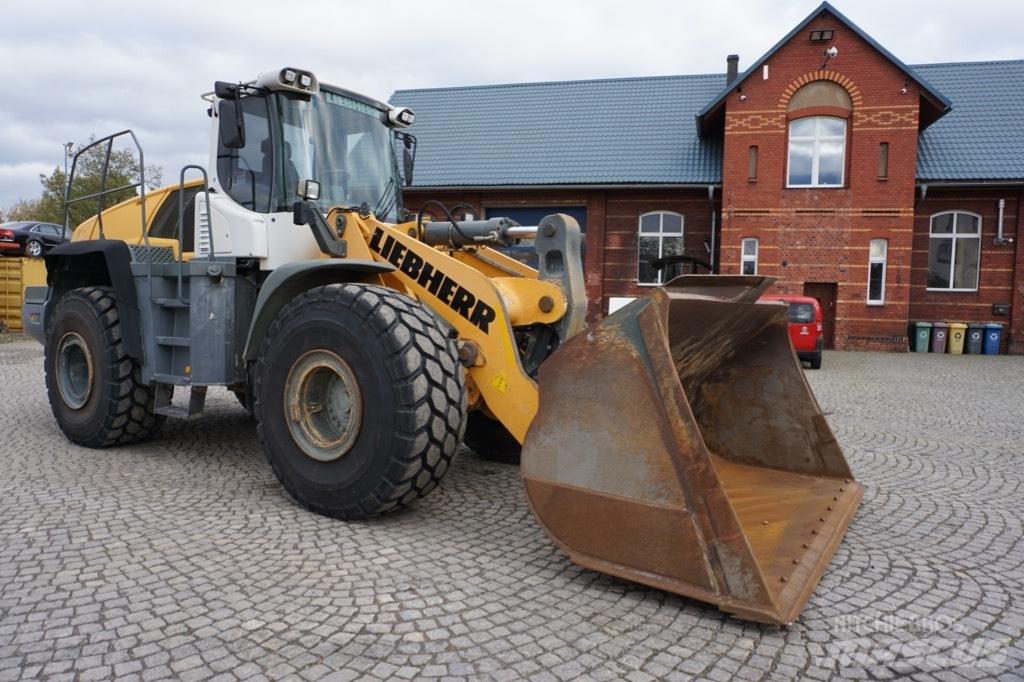 Liebherr L 576 Utovarivači na točkove