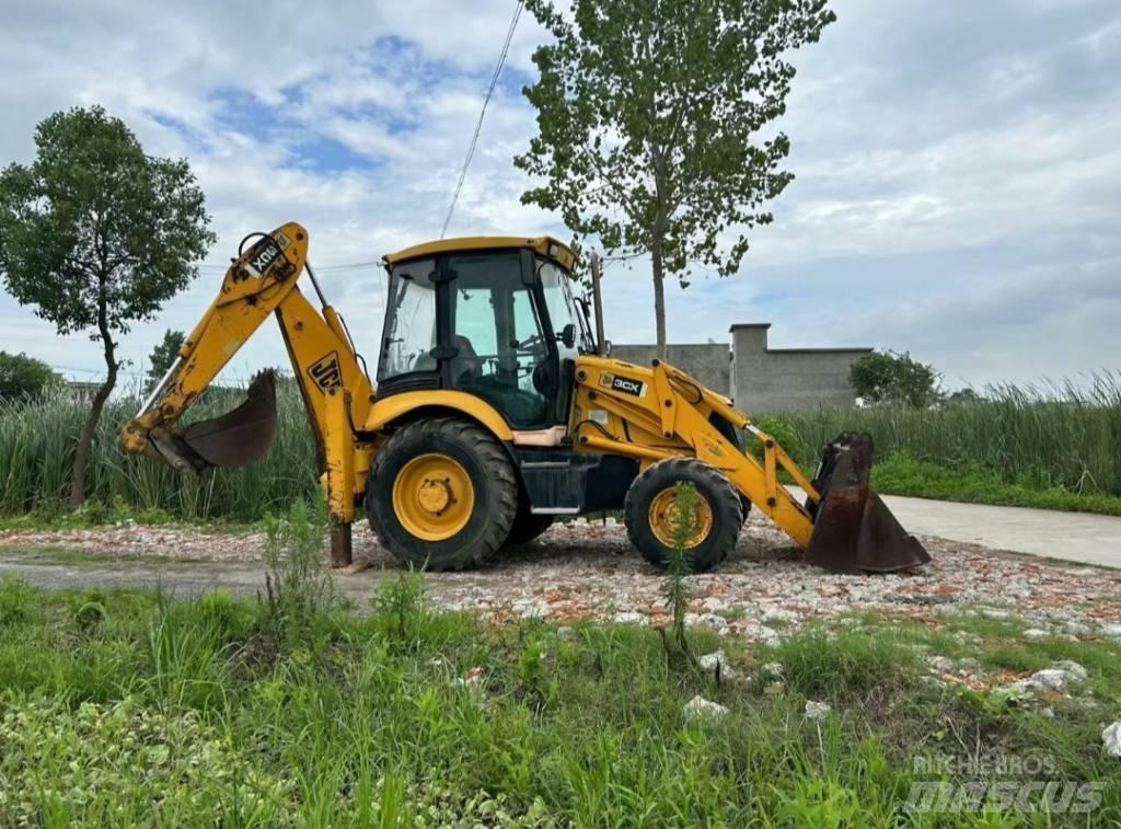 JCB 3 CX Rovokopači