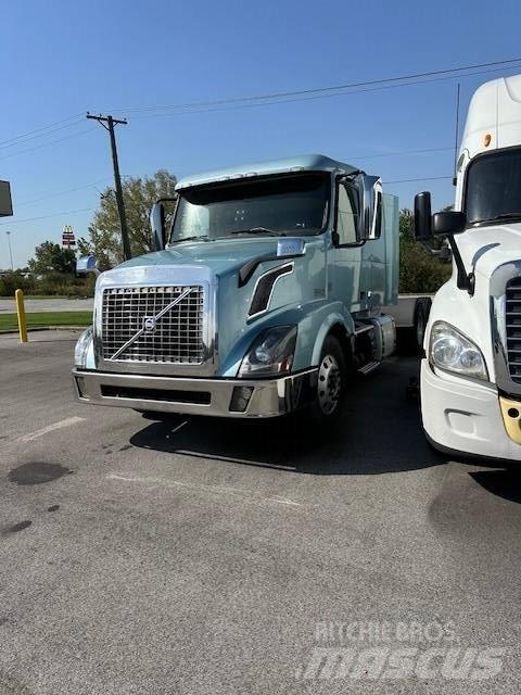 Volvo VNL 430 Tegljači