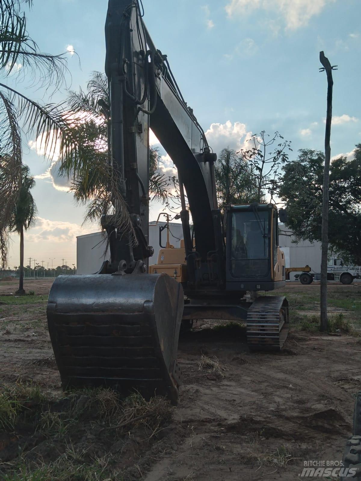 Volvo EC 250 D L Bageri guseničari