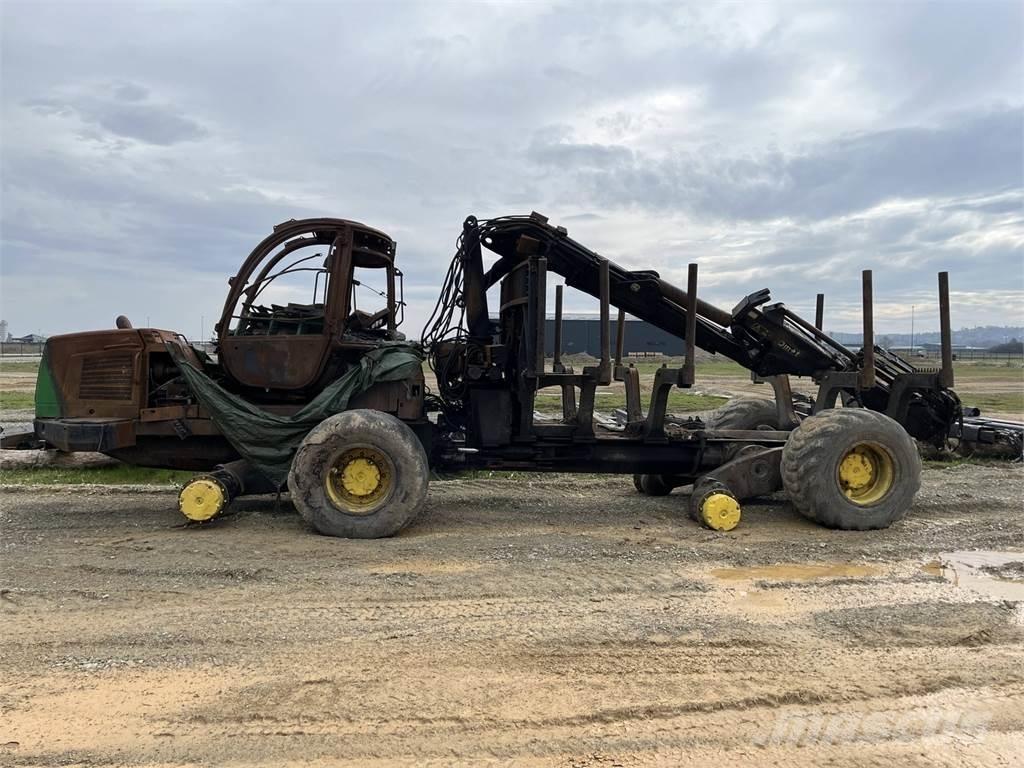 John Deere 1510E Forvarderi