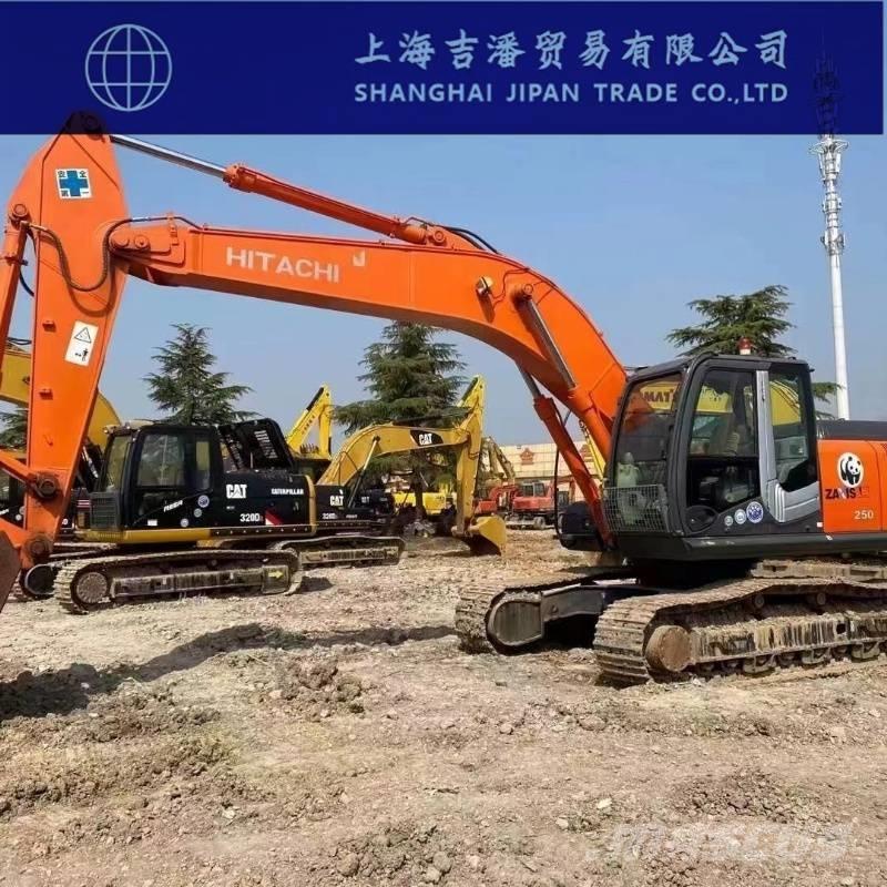 Hitachi ZX 250 Bageri guseničari