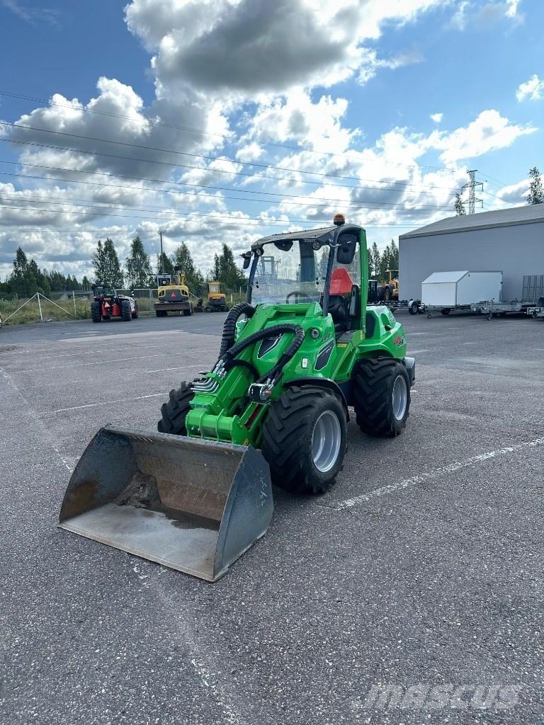 Avant 860 i Mini utovarivači