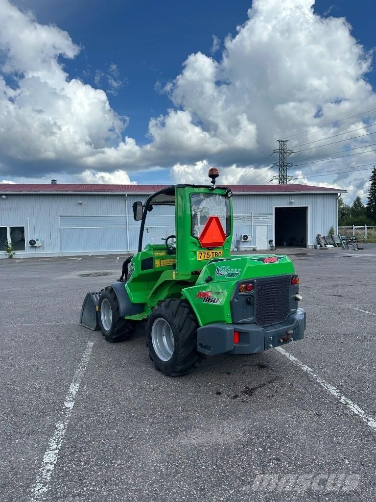 Avant 860 i Mini utovarivači