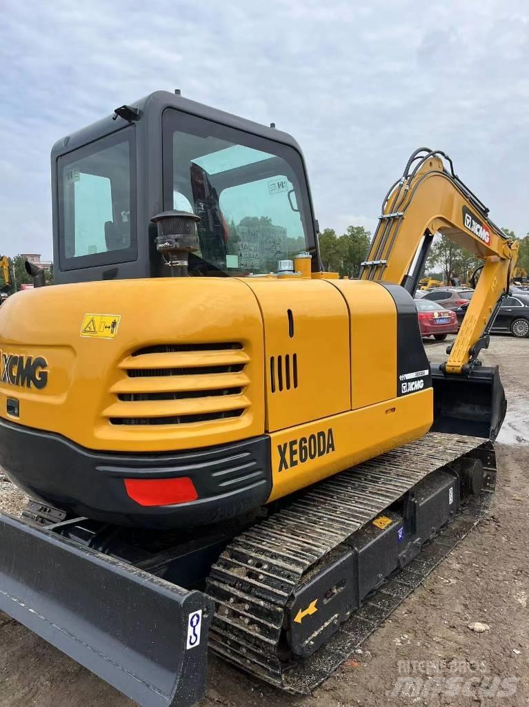 XCMG 60 DA Mini bageri < 7t