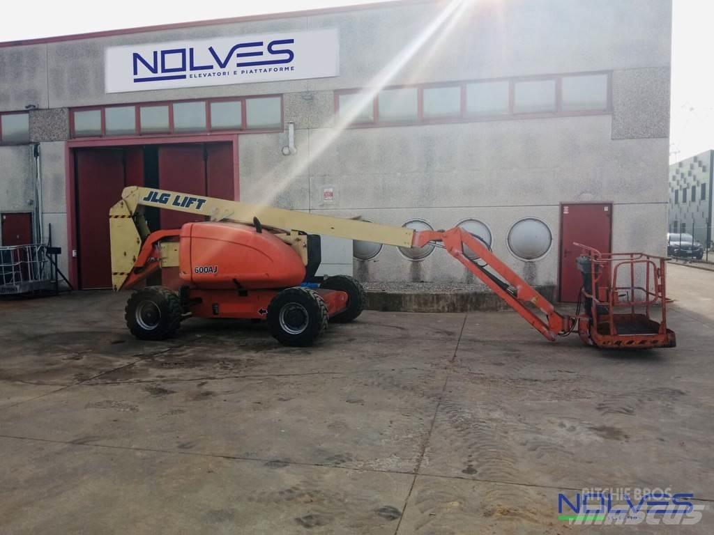 JLG 600AJ Zglobne podizne platforme