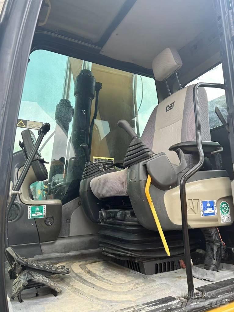 CAT CAT323D Bageri guseničari
