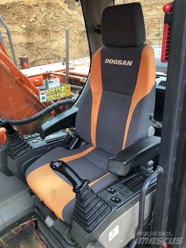 Doosan DX 225 Bageri guseničari