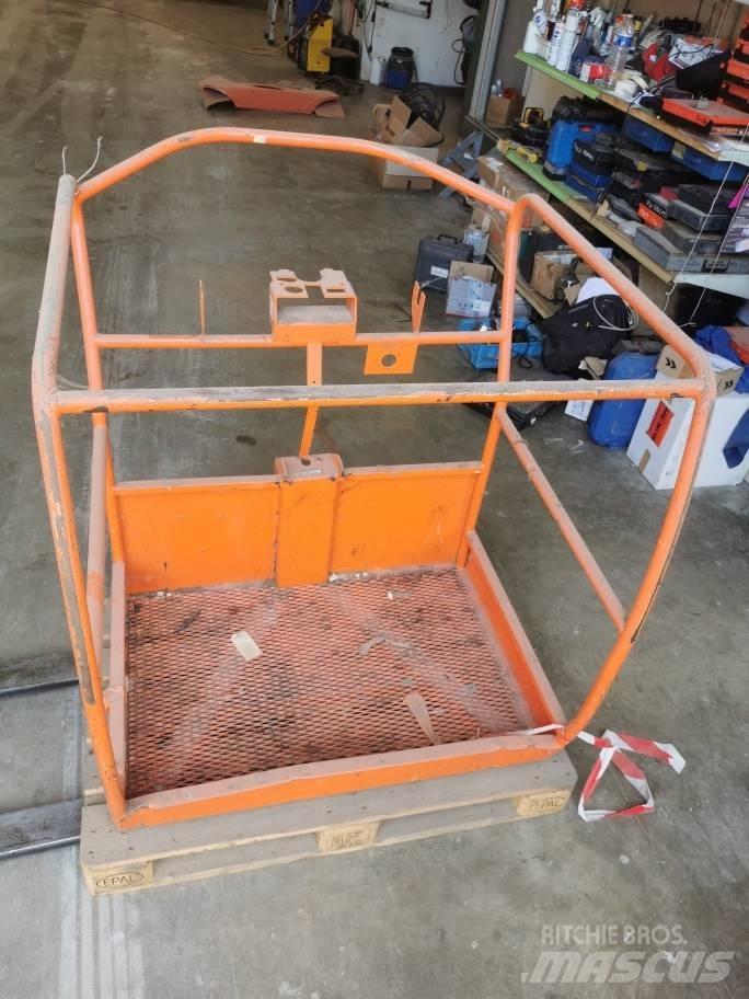 JLG Toucan 10 E Boom i dipper strele