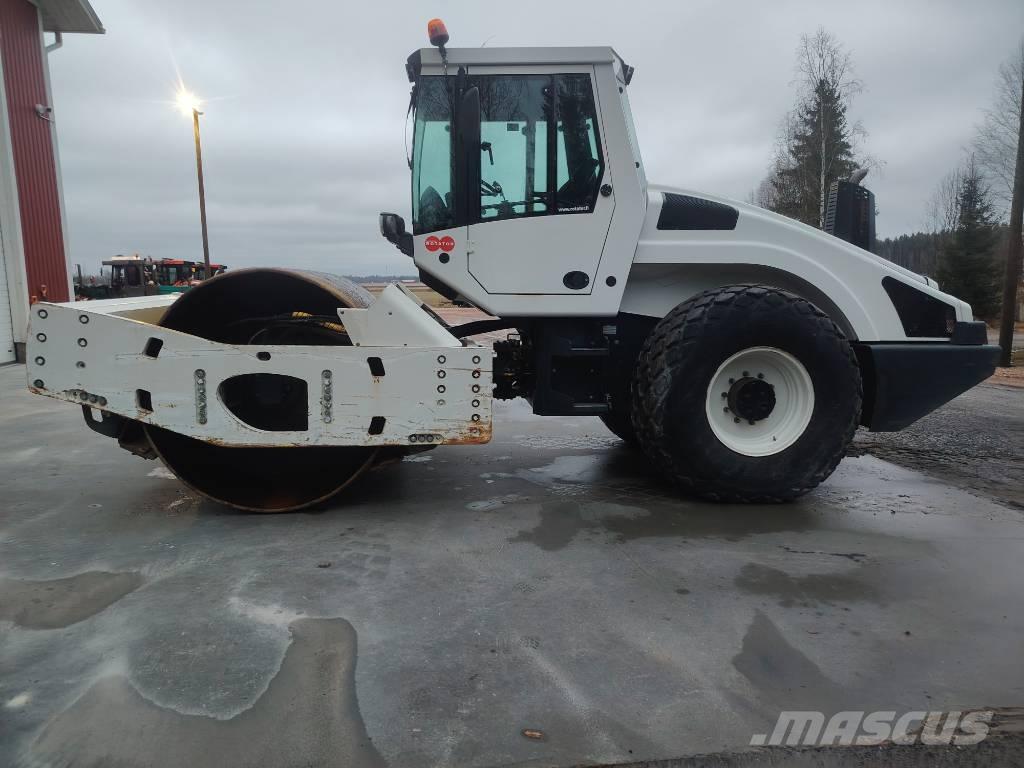 Bomag BW 216 D-4i Valjci sa jednim bubnjem