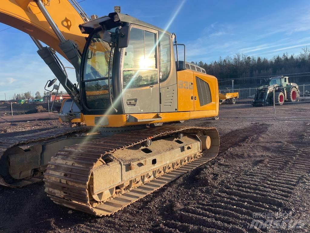 Liebherr R 936 LC Bageri guseničari