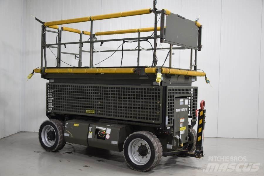 JLG M3369 Makazaste platforme