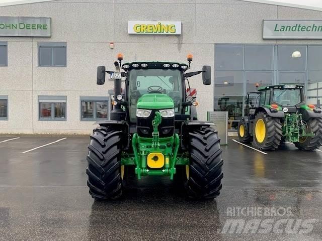 John Deere 6R165 Traktori