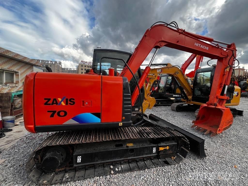 Hitachi ZX 70 Midi bageri 7t – 12t