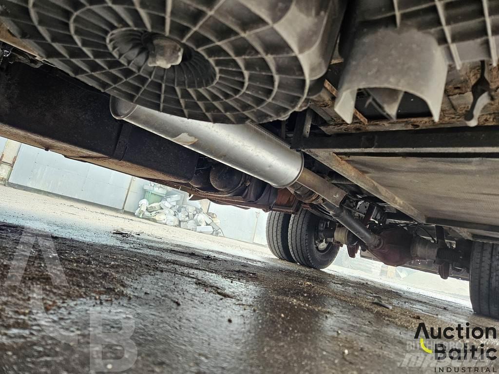 Iveco 75E14 Šleperi za vozila