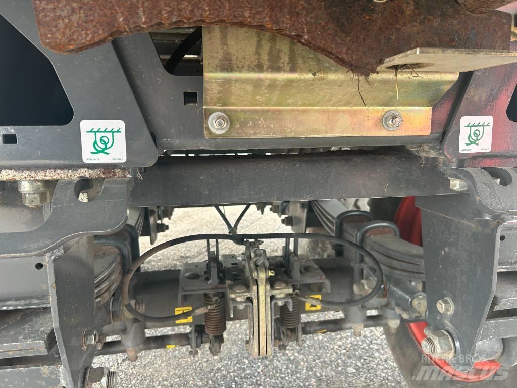 CLAAS Cargos 8500 Samoutovarne prikolice