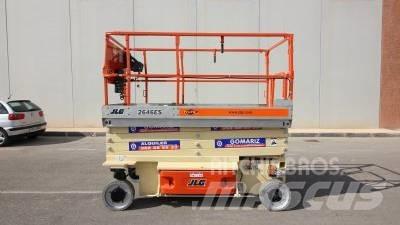 JLG 2646ES Makazaste platforme